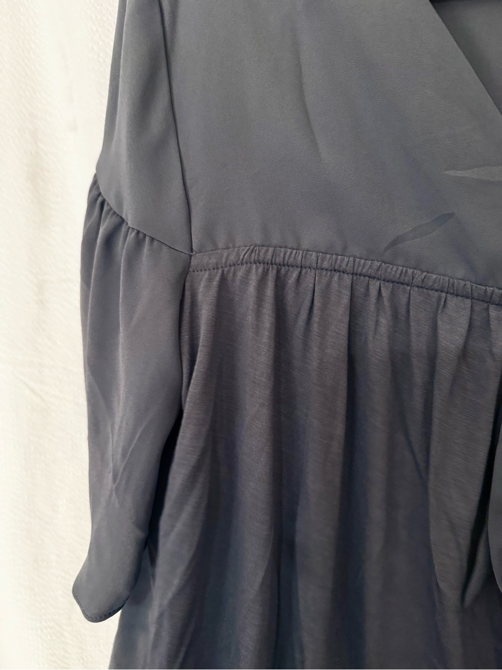 LOFT Dusty Blue Flutter Sleeve Blouse - Picture 3 of 4